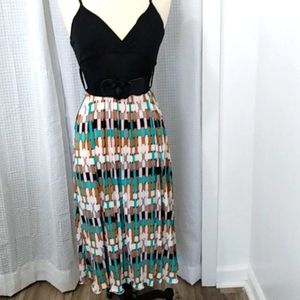 Dress sz S/m v neck belted DD-11 brand with tags